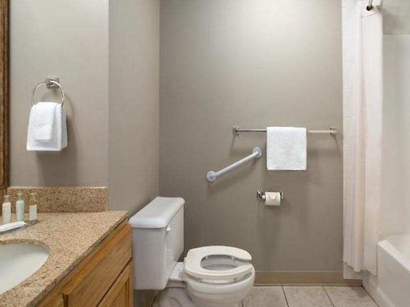 4665A0363D2501E3C1EE58F1A2C9CBFF