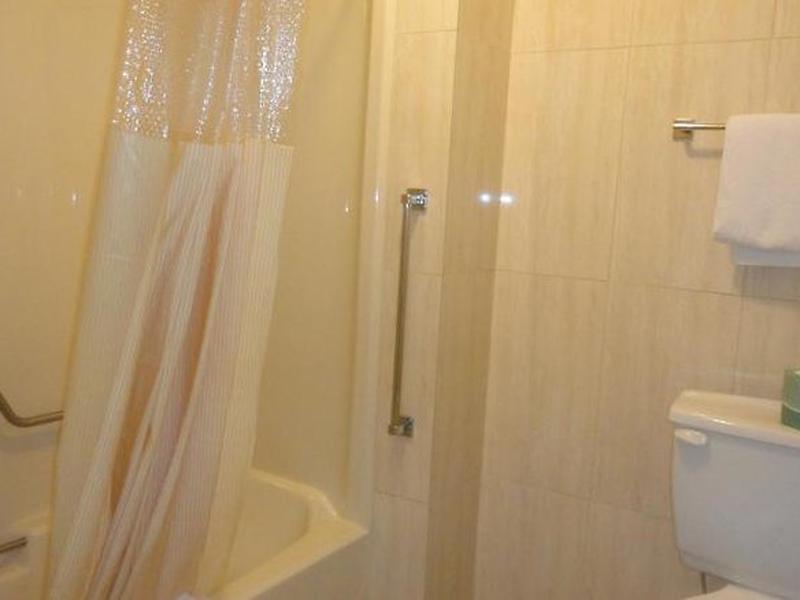 7374BC70ACAD9B081A2B87BC0D092140