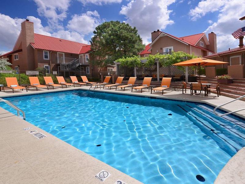 A83A1E0BC843B924BA4857A4F48E6B77