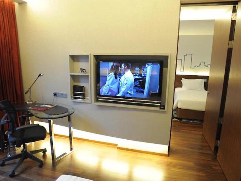 B588B1EDAC7F158E2D5949CE0342CCB5