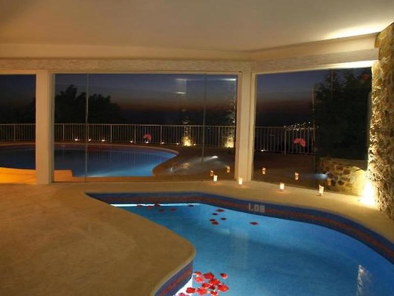 68E5AB10773C360CD98BEC3D53A35357