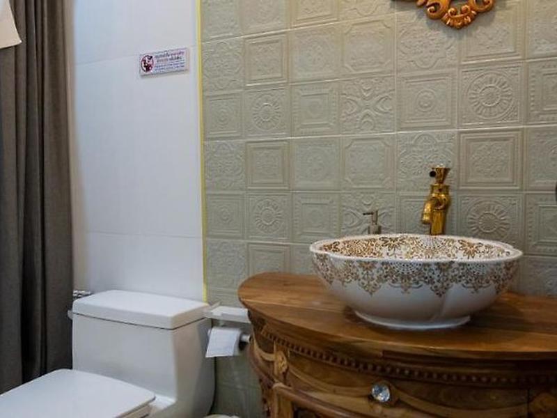 A0CEE639C64E46358ADE2EB707109166