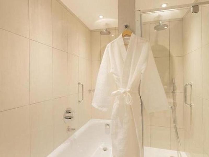 5A4F30B59D9D45DC9C898C8E1ED0AFC4