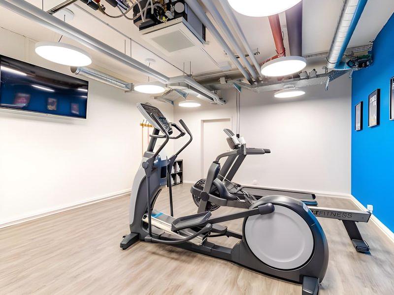 8D20D1E63C5258F558BF933AD57BE5DB