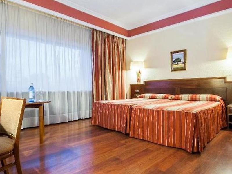 8D6AA8111C4C17A6F08E9FB0115C3A07