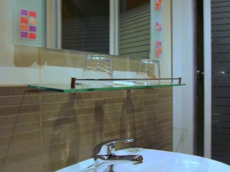 135A0D4E05A897BA9A254E4733004F99