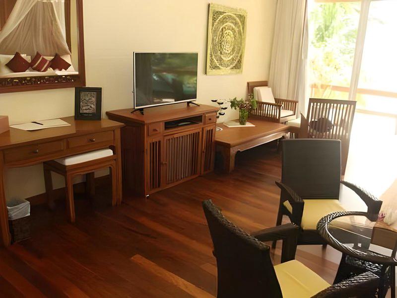 B56BB4F18F1258FDEF8FE04D09FD54D6