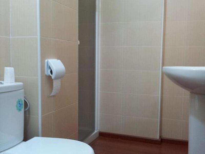 70B1BBC17566A5545E84CBCECE9DB4B4