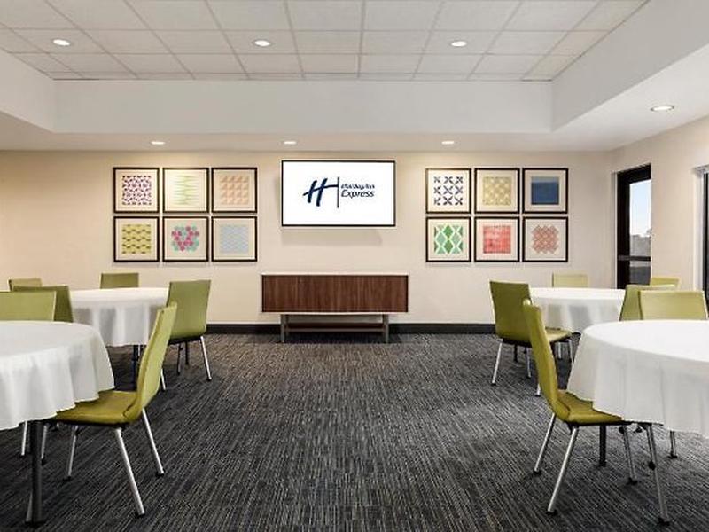 C6DB79E6A9D7F82F65FA1C308D8B42B2