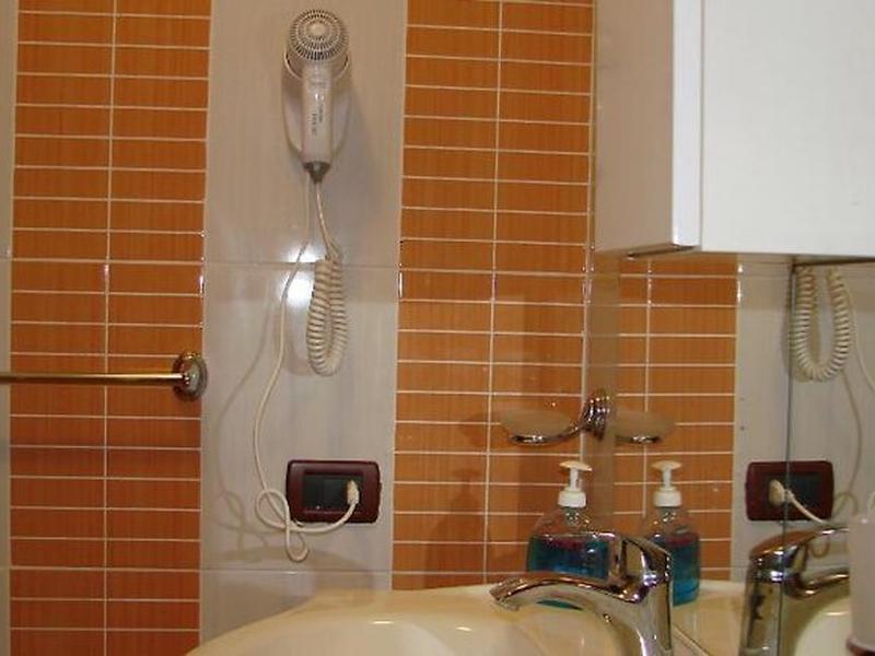 15472397203AEC07140090CC930F6EA6