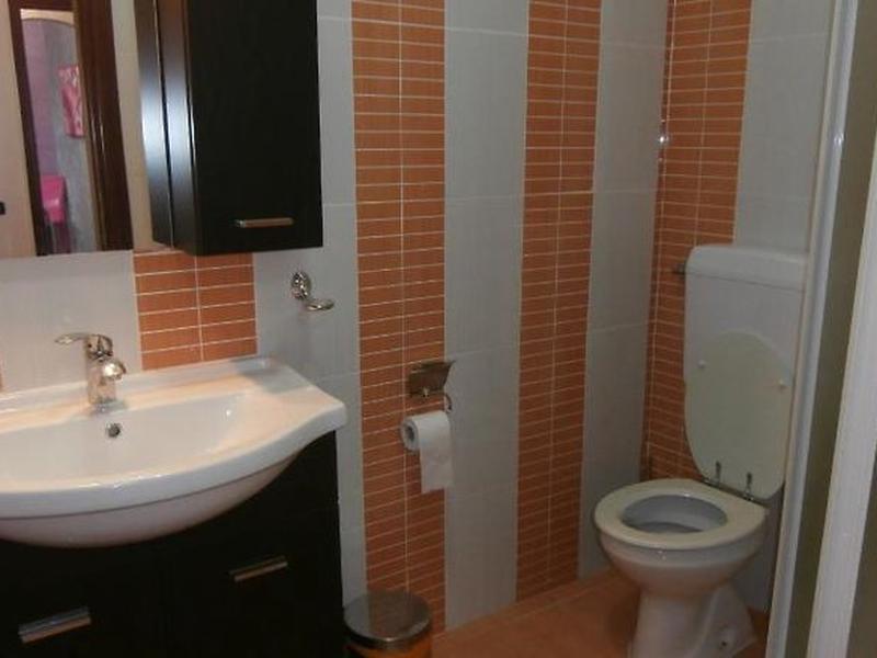 AE4109FE9A176281ECEEA59CC5F6635F