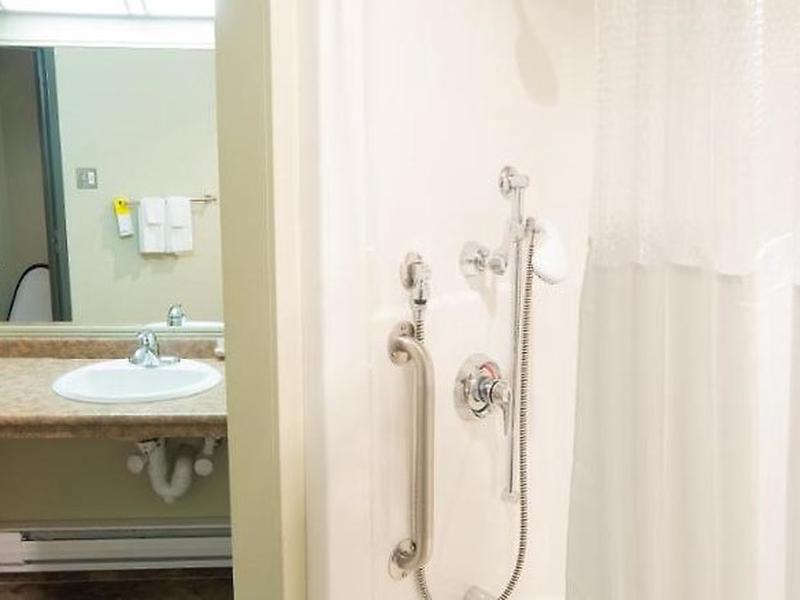 EE67F9C2DD1160689C3B4B2D04E27FCA