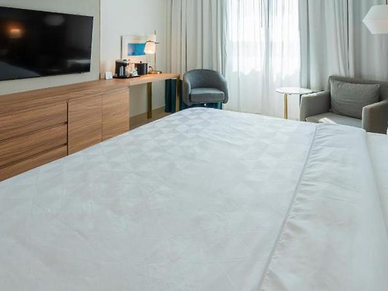 F7CC86B449FF39440D97E0B9681EFC4C