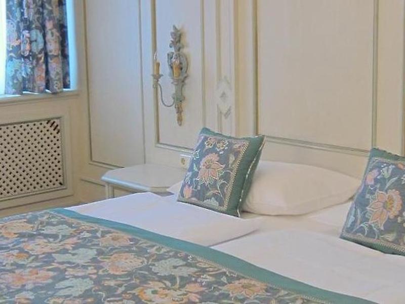 1751274FD391DE6C7396A94BB70DF0AF