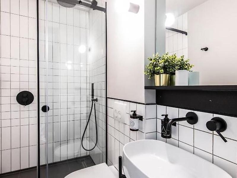 D4963C7038B6440D847956C2BA671666