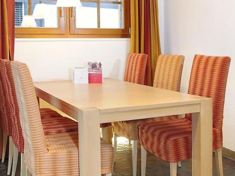 DFEB93F4BDDCE283D6D32A1FD6E77351