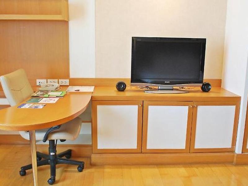 09680AD03C5E435A5F9D826FA3F26B3D