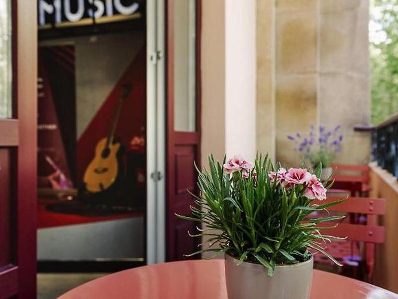 732FE9173C7AEF176D8AE54C3AE383F2