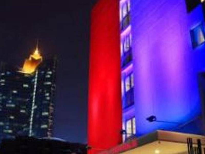 5CFCA9062948457F529E0D16A495C650