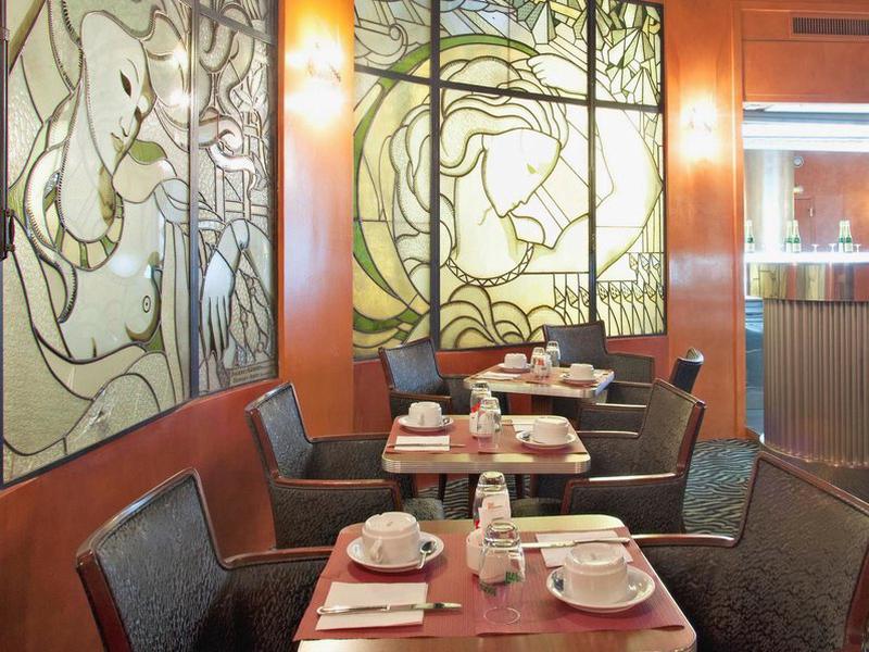 7BCC36B5BF70B46DA8A36D26FBA85922