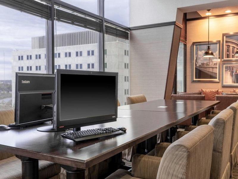 83FCE2894DC2FBA46590DD13B85C2D77