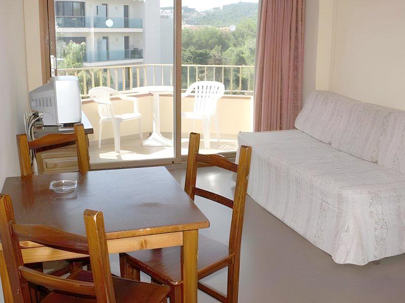 A25D07EA561C541289C569F8D52B5F3A