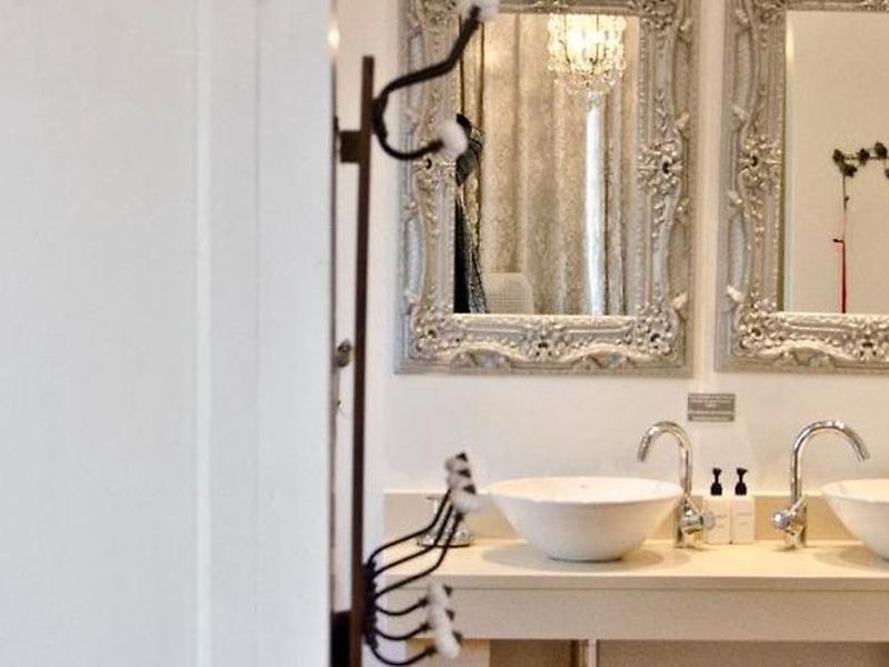 83B1A8E47205949CA26B023C7912C579