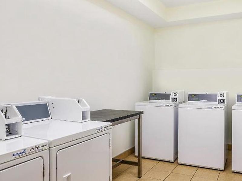 08A38CA23DEB6B2A442074AB78659B0E