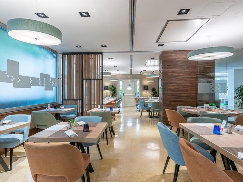 CAF20BD09B0BC96788078897C8A26D3B