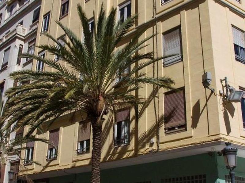 Russafa Youth Hostel