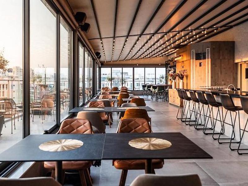 64BA18F129D6F77181B598DBBD8FEB70