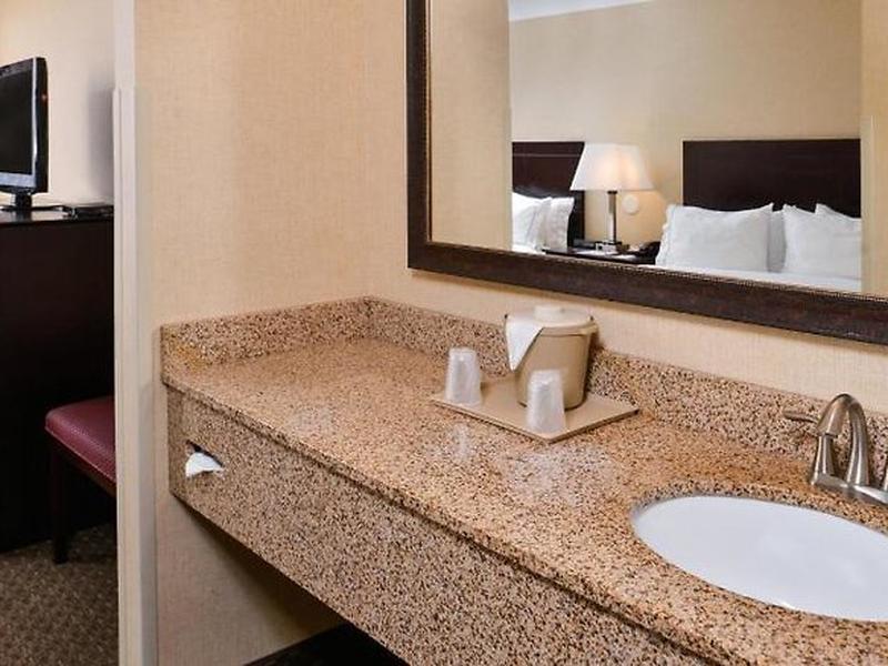 B1BE9719E5892F49246DA17C08AAE971