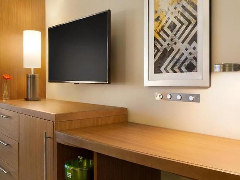 CBA4817ED64DC8DD4950236E07EE772E