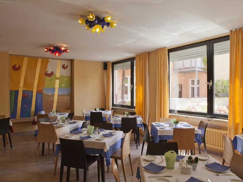 F95F198224331C90E0A27C7A4E3D9BA1