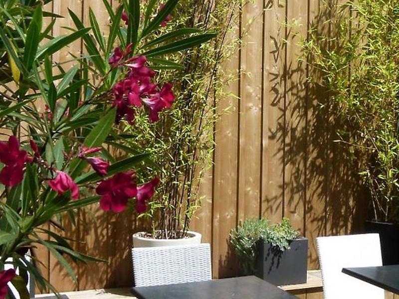 5EEF966F7BC8251BCC120AFCF6909B5E