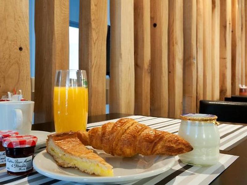 45CD033E42AD5827C04D9E52DE2271AC