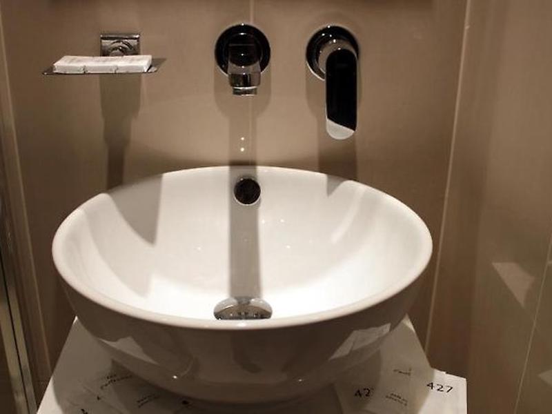 A68720885072212D1252CAF1DB6A49E4