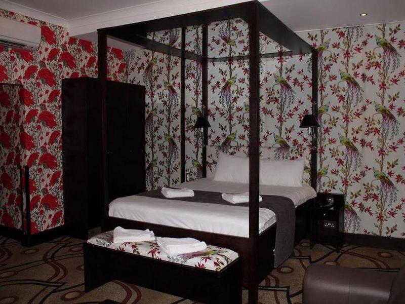 225784DFF6822FE208600526C4A5358D