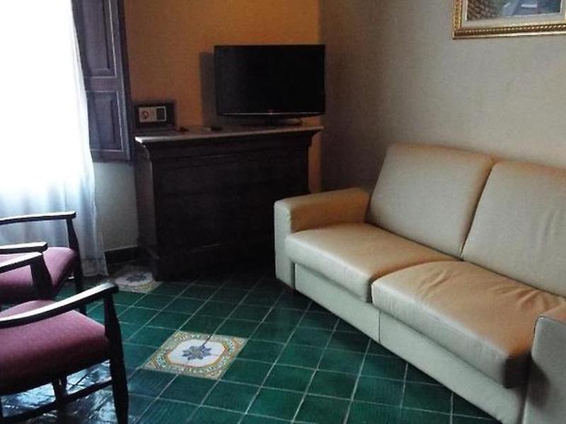 A1E2C9BD305A3B3F4736C708BA91DD45