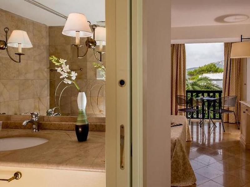 2E2E67E84EDAB9F7A217C36679C9A3BA