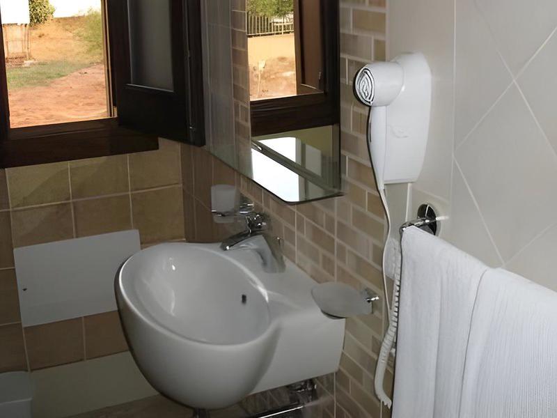 BC7F8E8374216247D4EBC17D576B2E33