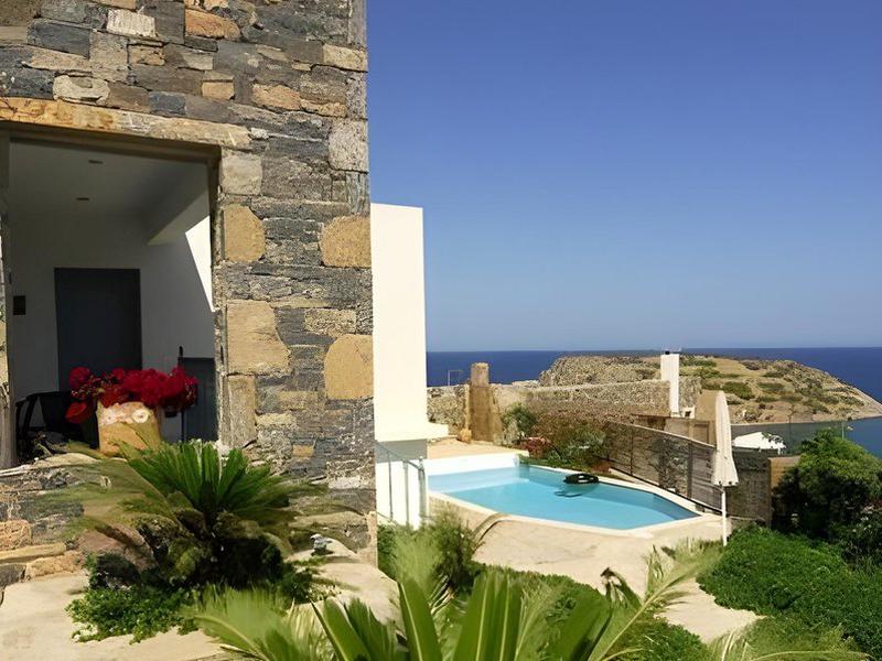 1615B4C91BB3DB39558292C698BFB045