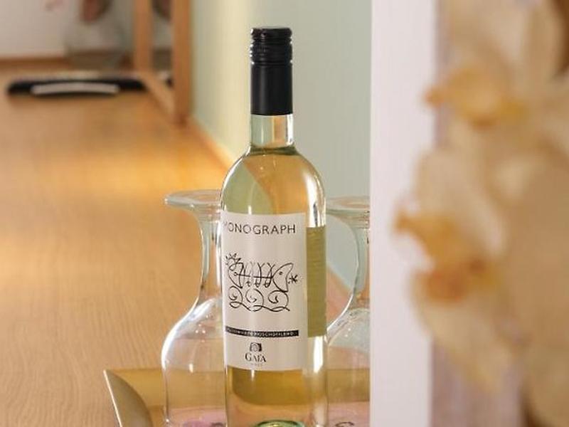 01F047D00478AB29D4F14CBA1A7D4A42