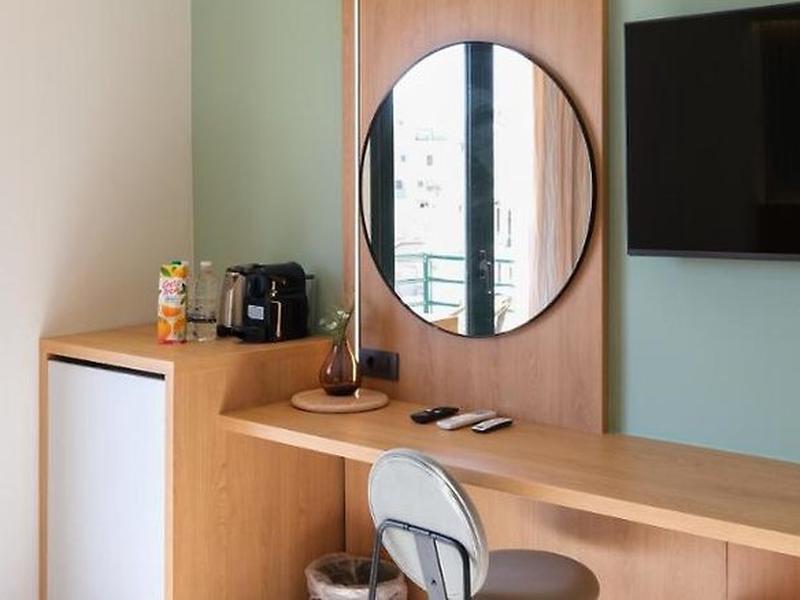 7BE06F77E0FD71750C17B46162066BFF