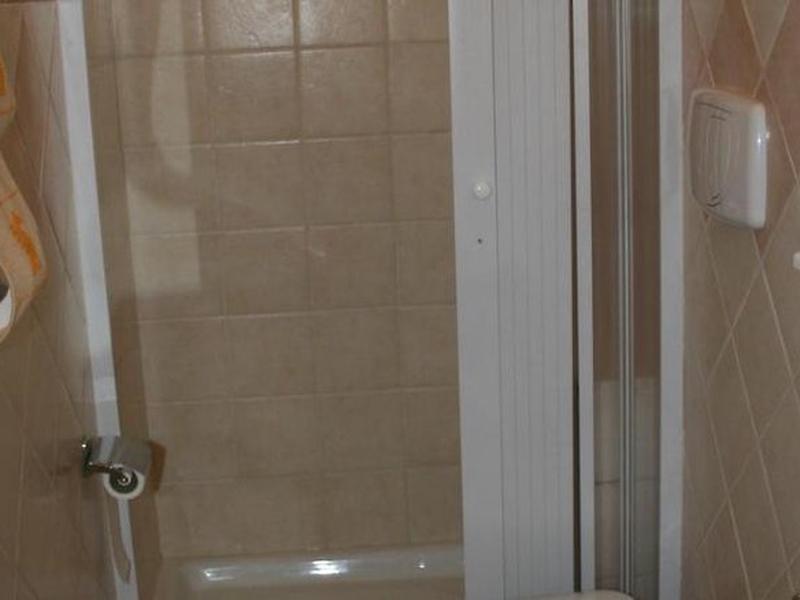 869A17360761BDE50899F8492E33D84A