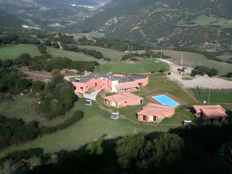 66E80086A0145AD2FFE66BEB1011A4BA