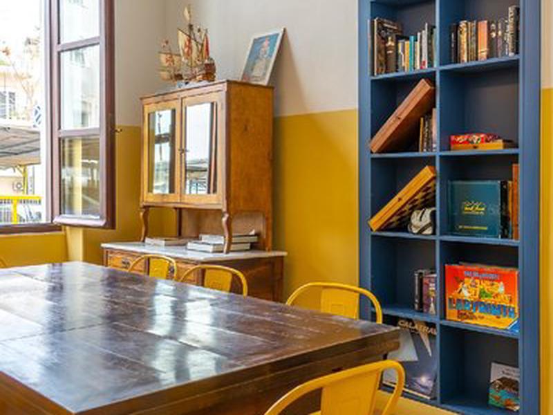 271C4DAFFB31B9C04D0FA9EECBA131CF