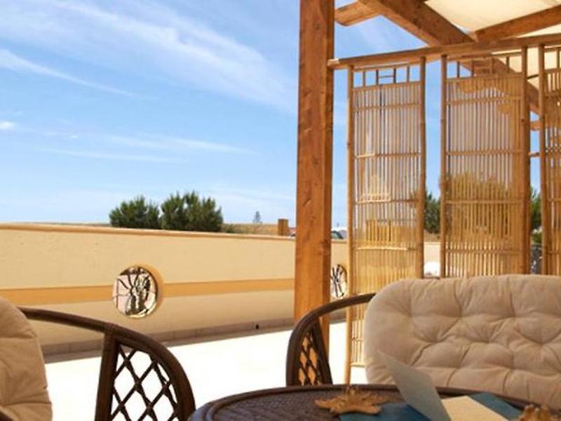 AA16B512806ACA59E4EF6E436BFE7142