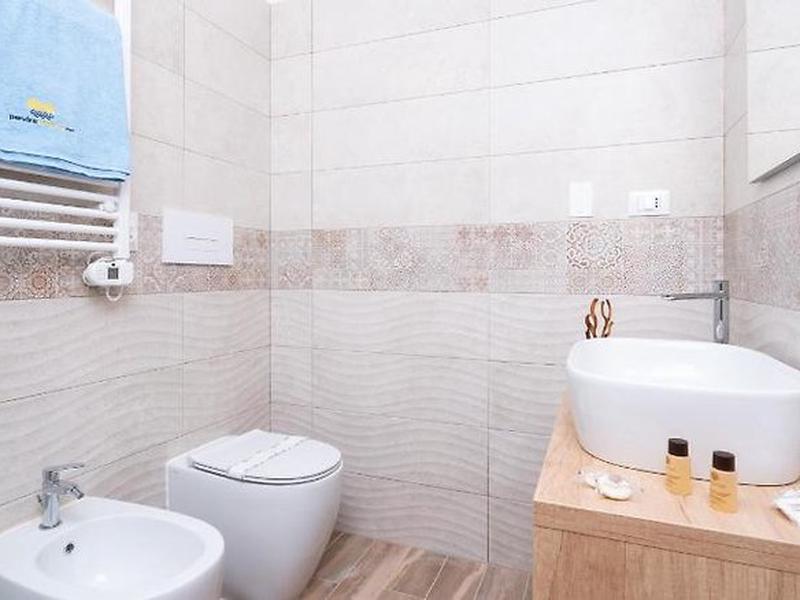 B8438DDCD4A03FFCFEE87656DDC93254