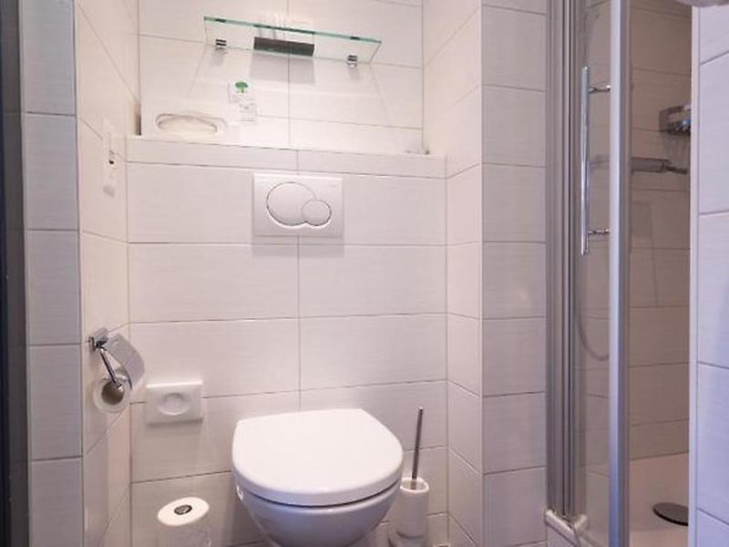 B496BD23BB6ADEBD46AAC629654516A0